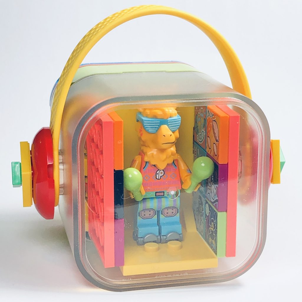 LEGO Llama Vidiyo Set
